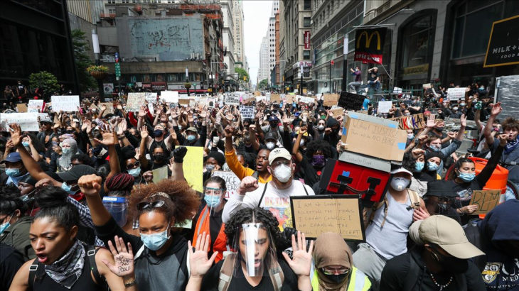New York'ta eylemler nedeniyle ilan edilen sokağa çıkma yasağı iptal edildi