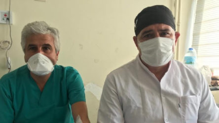 Hasta yakınları maske uyarısı yapan hekimleri darp etti