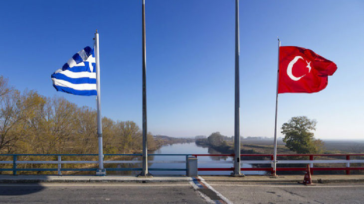 Yunanistan Türkiye sınırındaki birliklerini artırdı