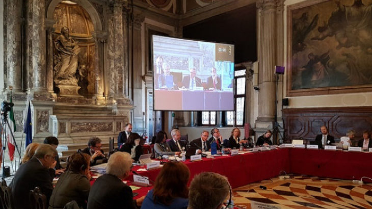Venedik Komisyonu: Türkiye'deki kayyım atamaları geri alınmalı