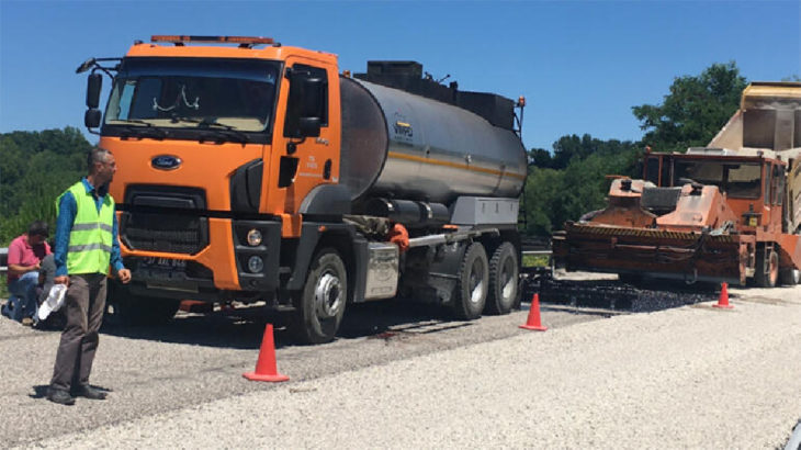 Tankerin ezdiği işçi ayaklarını kaybetti