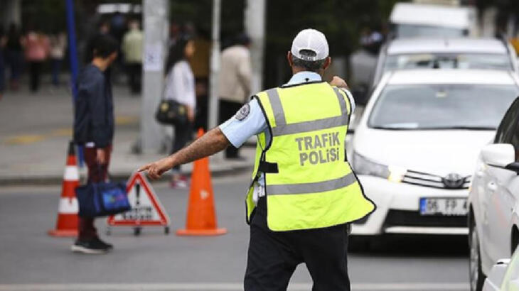 Ayasofya'da kılınacak namaz nedeniyle bazı yollar trafiğe kapatıldı