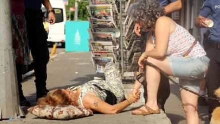 Beyoğlu İlçe Emniyet Müdürlüğü önünde bir kadın vuruldu
