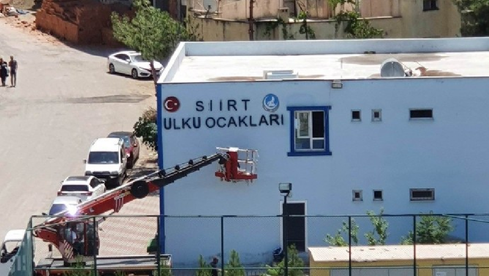 Kayyım taziye evini Ülkü Ocakları’na tahsis etti