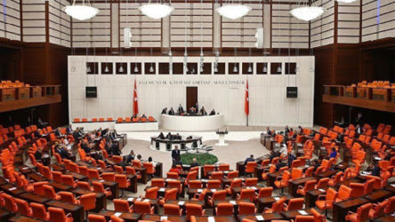 Mecliste 4 partiden ortak 'Ermenistan' bildirisi