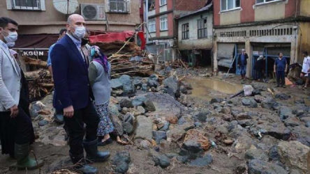 Bakan Kurum: Giresun'da 17 yıkık, 361 hasarlı bina tespit edildi
