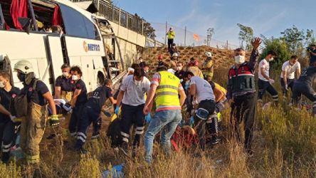 İstanbul'da yolcu otobüsü kaza yaptı