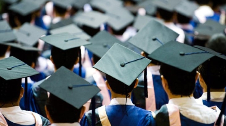Üniversite mezunlarının yüzde 42'si iş bulamıyor