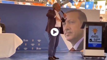 VİDEO | AKP'li Ahmet Hamdi Çamlı meyhaneyle parti kongresini karıştırdı: Dediğini kimse anlamadı