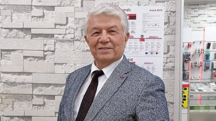 AKP’li meclis üyesi Covid-19 nedeniyle hayatını kaybetti