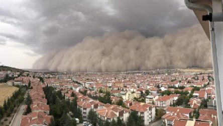 Ankara Polatlı'da kum fırtınası