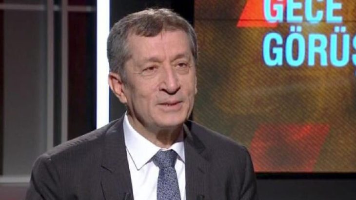Bakan Selçuk'tan açıklama: Sınavlar yüz yüze yapılacak