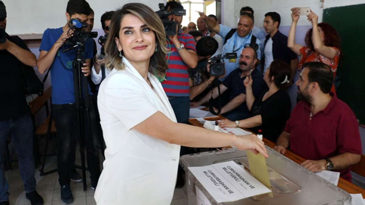 DEM Parti Başak Demirtaş'ın adaylığıyla ilgili açıklamada bulundu