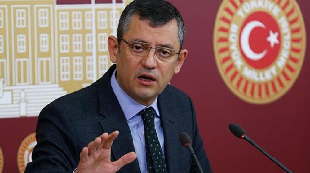 "AKP'li vekiller helikopterle geziyorlar"