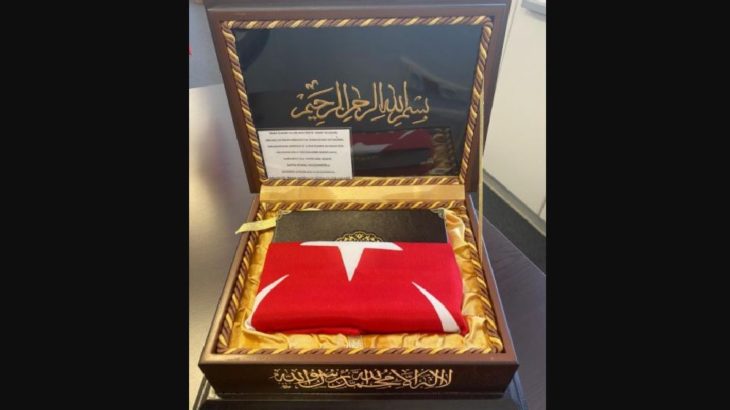 'Milliyetçi İmam Hatipliler' Kılıçdaroğlu'na Kuran ve bayrak hediye edecek