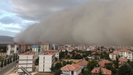 Toz fırtınası bu kez Konya'da