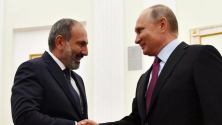 Kremlin: Paşinyan, Putin’e telefon etti