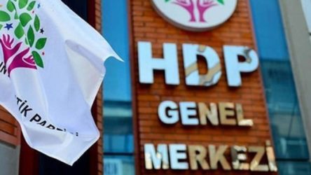 İstanbul'da HDP ilçe başkanlarına gözaltı