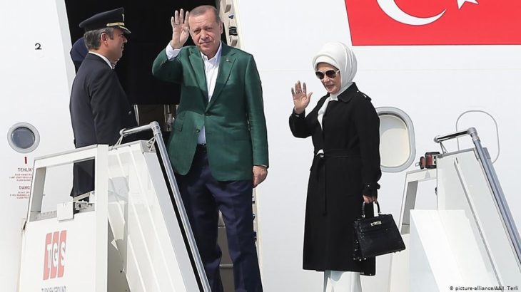 Emine Erdoğan'ın Hermes çantasını eleştirmek suç
