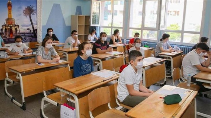 Bakan Selçuk: Okulları peyderpey açma kararımız devam ediyor