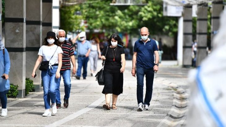 İzmir'de normalleşme ile vaka sayılarında yüzde 50 artış
