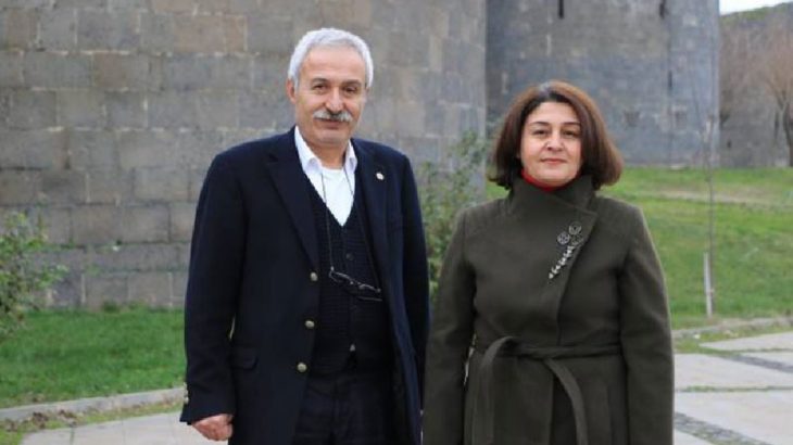 HDP Diyarbakır il eş başkanları gözaltında!