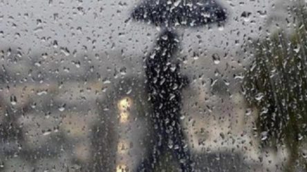 Meteorolojiden İstanbul ve çevresi için kuvvetli yağış uyarısı