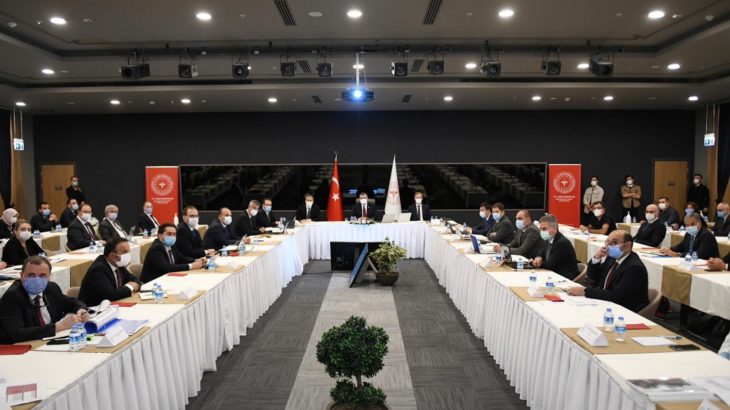 Sağlık Bakanı Koca’dan İstanbul'da vaka artışı açıklaması: Alınacak tedbirleri kararlaştırdık