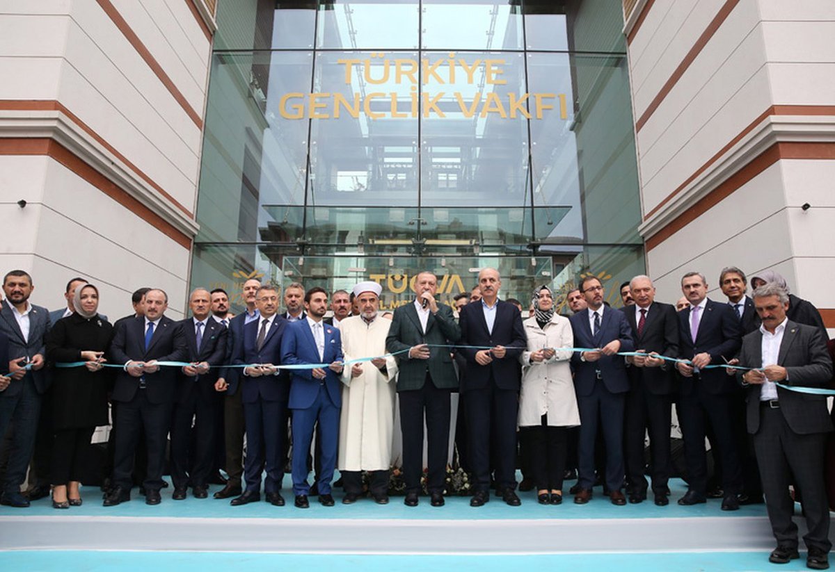 'Devletin cebinden vakıfçılık' devam ediyor