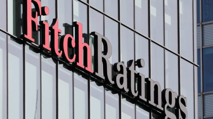Fitch, Türkiye Varlık Fonu'nun ve 13 bankanın kredi notunu negatife indirdi