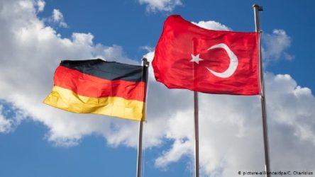 Almanya'dan göçmen anlaşması açıklaması: Türkiye ile yaptığımız anlaşmayı güncellememiz gerekiyor