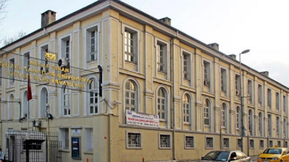 İstanbul’da toplam 76 tescilli yapı vakıflara devredildi: Aralarında Mimar Sinan Güzel Sanatlar Üniversitesi de var
