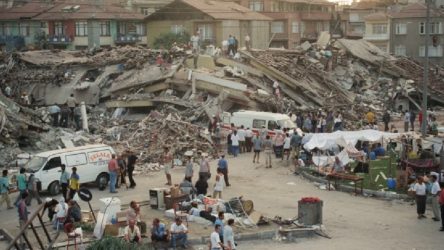 Beklenen Marmara depreminde 1 milyon kişi evsiz kalabilir