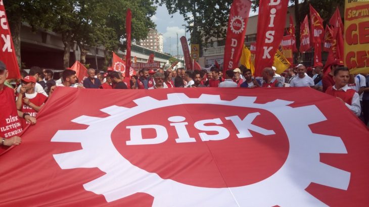 DİSK 1 Mayıs'ı Taksim'de kutlayacağını açıkladı
