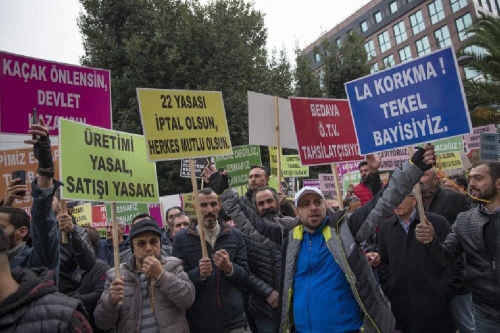 Tekelciler: Alkol satışı yapan yerlerin kapatılması ideolojik bir karar