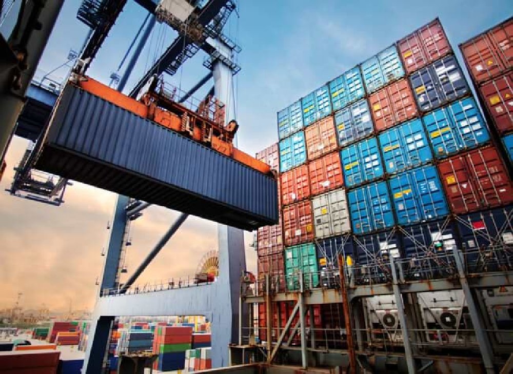 Dış ticaret açığı ocak ayında yüzde 21,9 arttı
