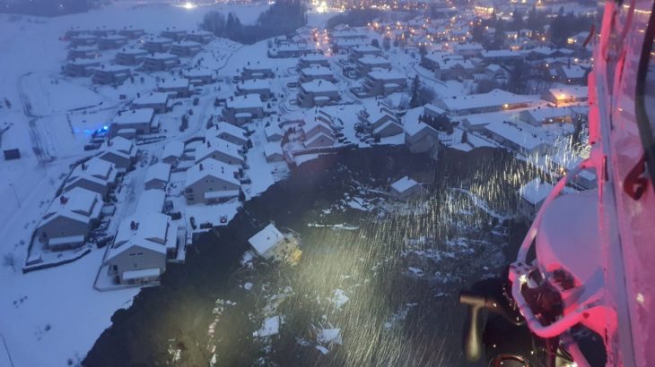 Norveç'te toprak kayması: 10 kişi yaralı, 21 kişi kayıp