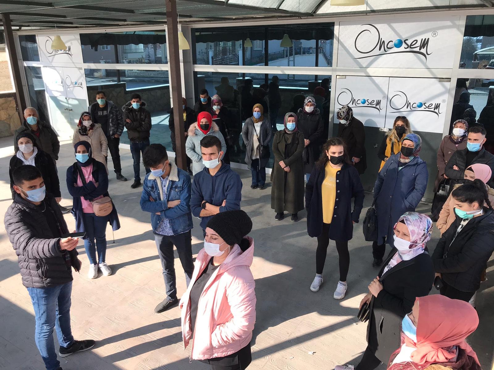 Oncosem Onkoloji Sistemleri'nde işçi kıyımı sonrası basın açıklaması
