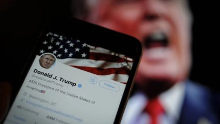 Facebook, Instagram ve Twitter, Trump'ın hesaplarını askıya aldı