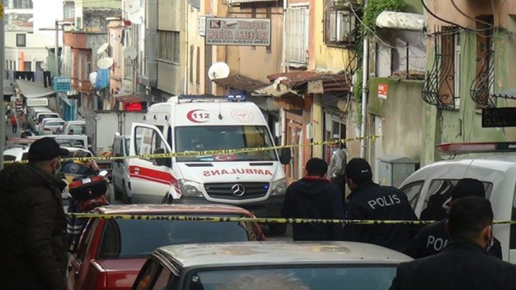 Beyoğlu'nda kadın cinayeti: Kadının cansız bedeni battaniyeye sarılı halde bulundu