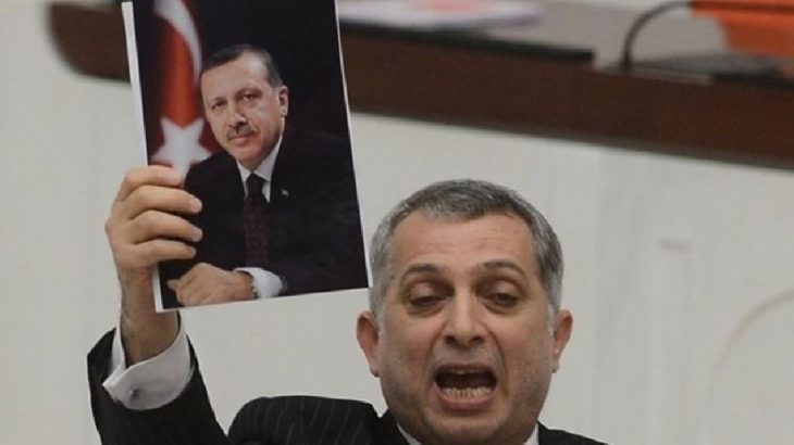AKP'li Metin Külünk'e göre ekonomik krizin sorumlusu bilim insanları