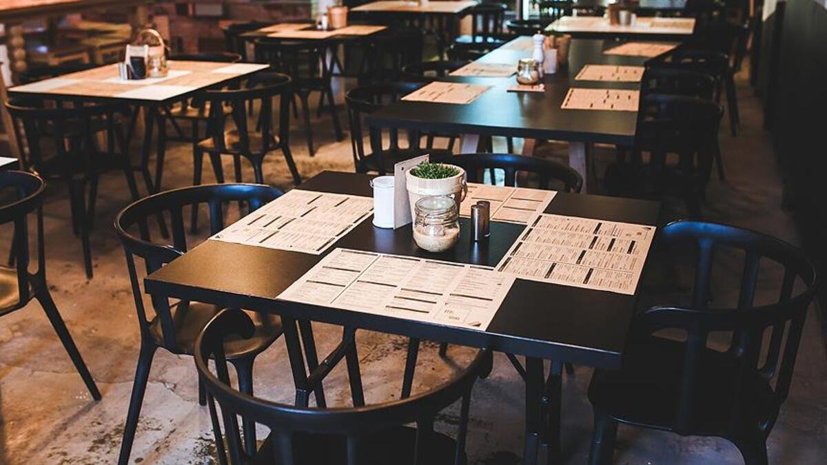 Kafe çalışanları: Koronavirüs hiçbir yerde bulaşmıyor da sadece bizim işyerlerimizde mi yayılıyor?