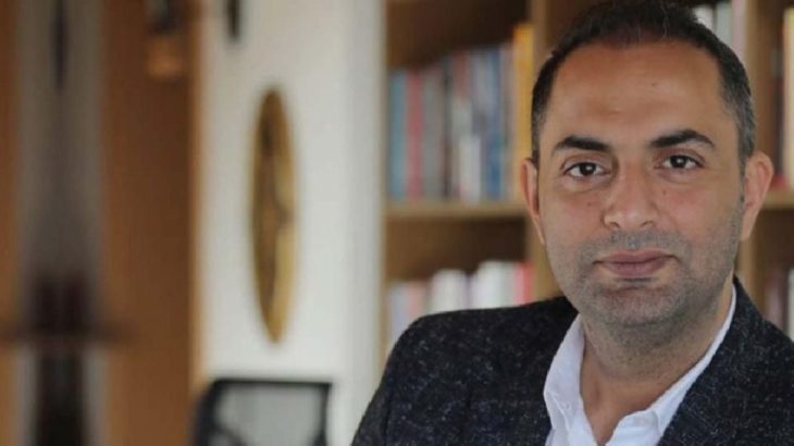 Gazeteci Murat Ağırel canlı yayında kendisine ve ailesine dönük tehdidi açıkladı: Kafama sıkacaklarmış