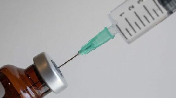 Almanya'da Covid-19 aşısı sonrası 10 ölüm