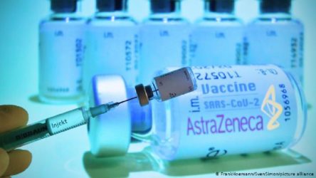 DSÖ'den 18 yaş üstü yetişkinler için aşı kullanım kararı