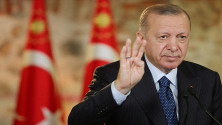 Erdoğan: Erbakan hocamıza yaptıkları gibi bizi de yolumuzdan çevireceklerini sandılar