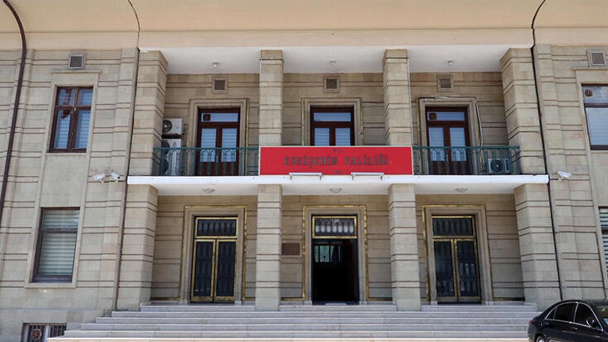 Bir ilde daha toplantı ve yürüyüşlere 15 süreyle yasak