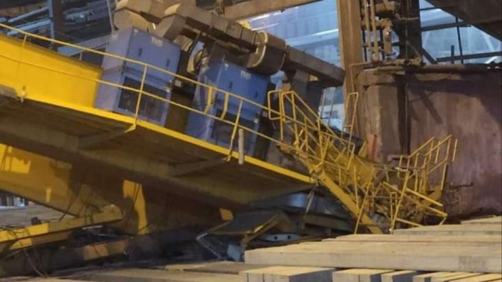İş cinayeti: Halatı kopan vinç kolunun altında kalan işçi yaşamını yitirdi