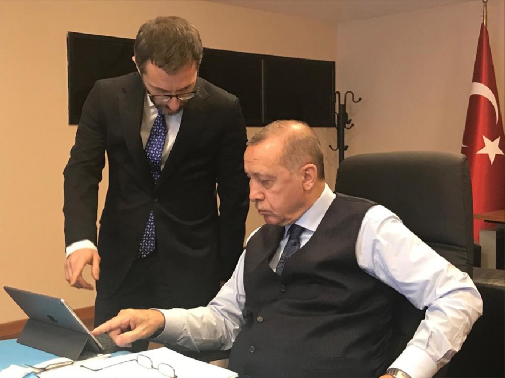"HDP'ye açılan kapatma davasında AKP'nin hiçbir talimatı yok"
