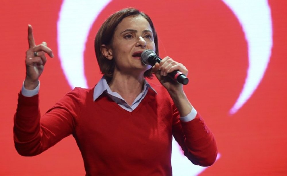 CHP'de 'başörtülü kadına hakaret' soruşturması
